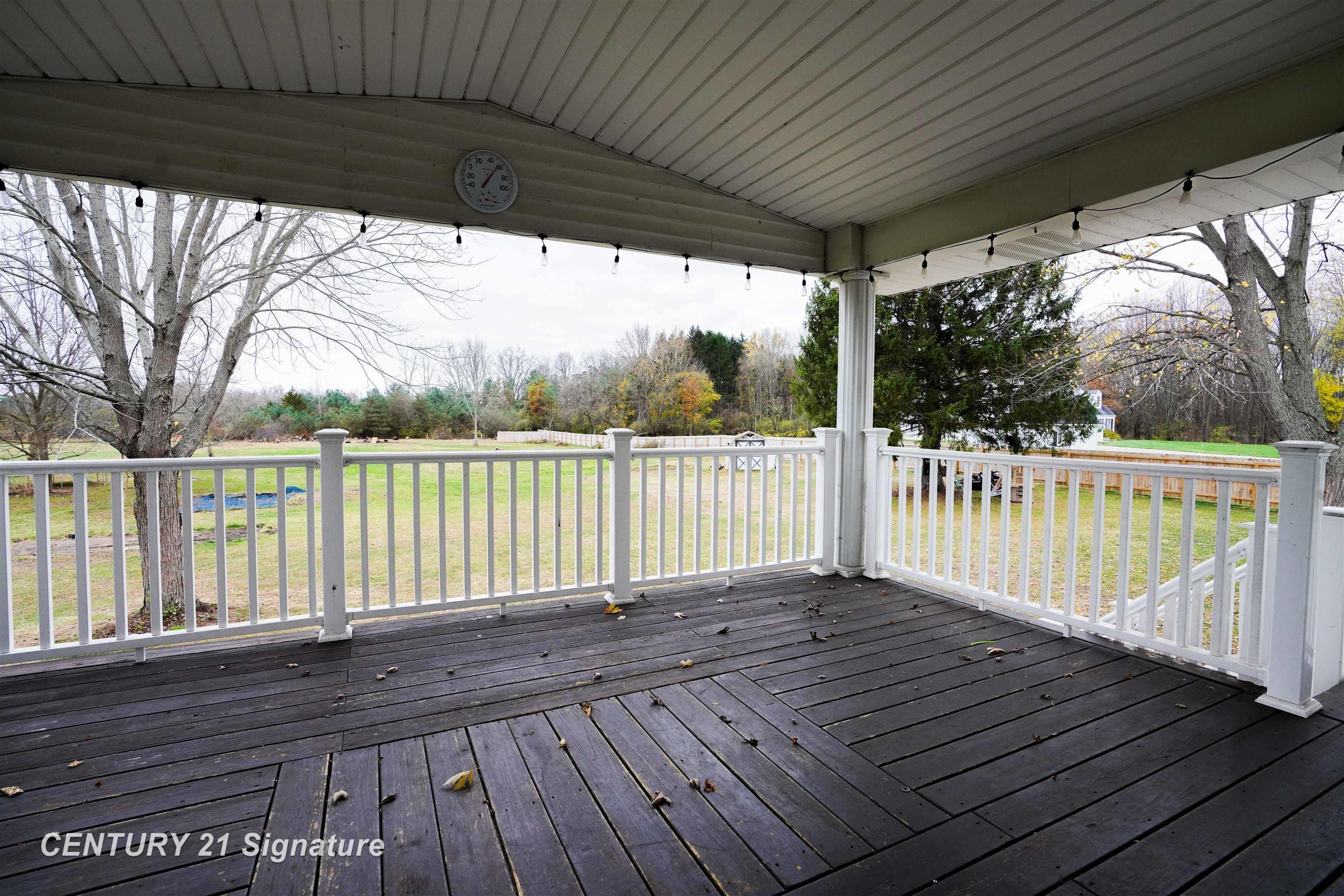 5415 Stroebel Road Saginaw, MI 48609 - Photo 12 of 31 50160565-d36eb940-24b2-4797-8bdc-267ab2bbd790.JPG
