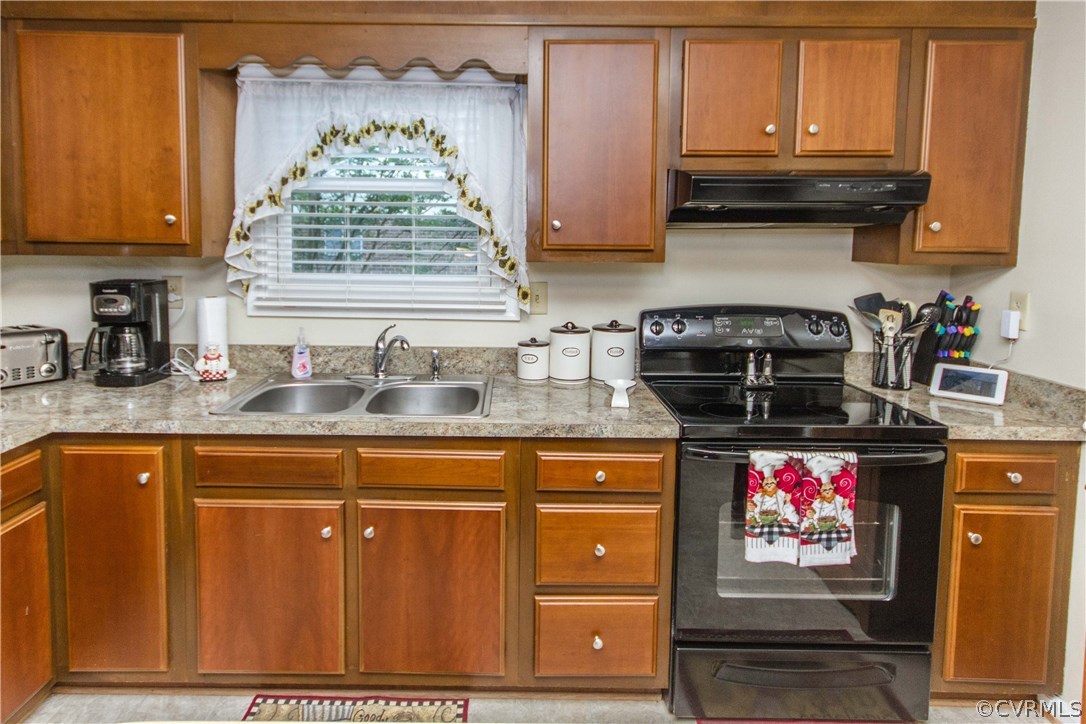 9513 Krause Road Chesterfield, VA 23832 - Photo 6 of 41