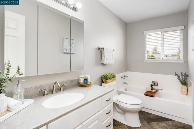 $825,000 | 3916 St Michael Court, Concord, CA 94519