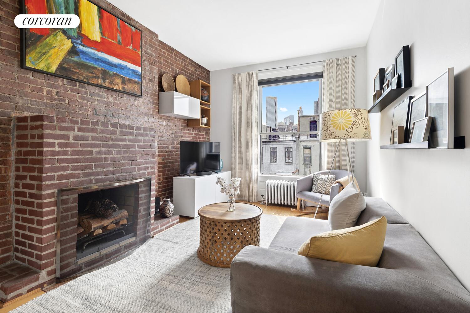 116 West 76th Street, Unit 5R Manhattan, NY 10023 - Photo 1 of 19