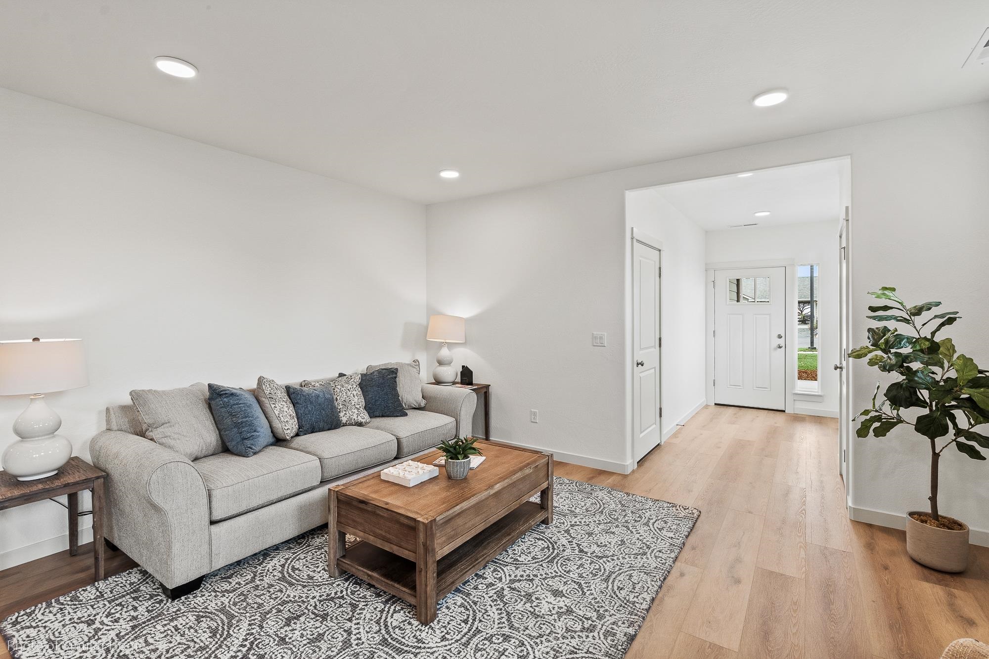 415 North Viewmont Road, Unit 18/2 CANYON Greenacres, WA 99016 - Photo 12 of 18