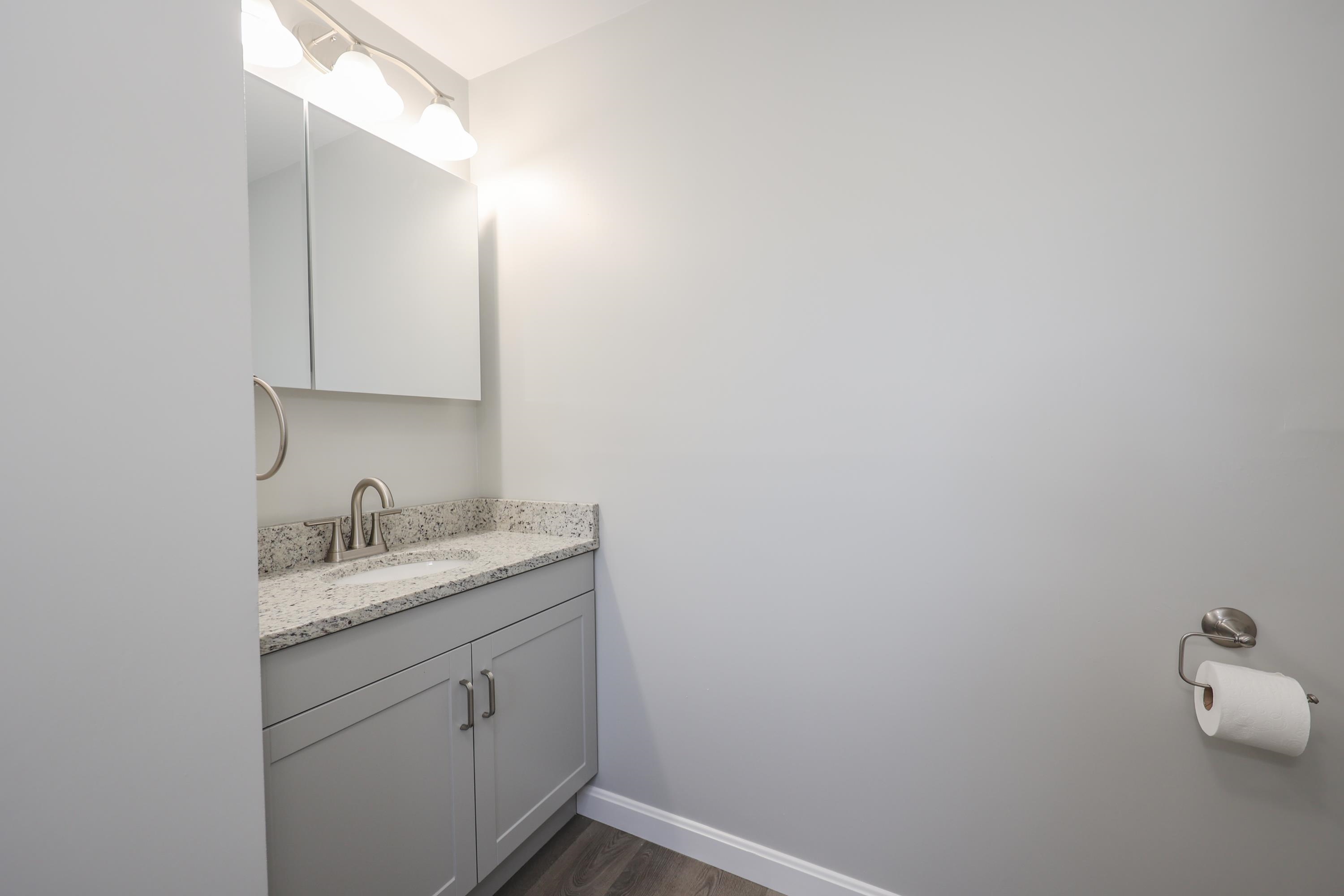 740 Howe Street Manchester, NH 03103 - Photo 38 of 38