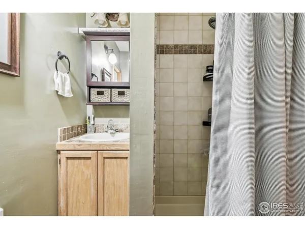 $450,000 | 541 Riverside Drive, Lyons, CO 80540