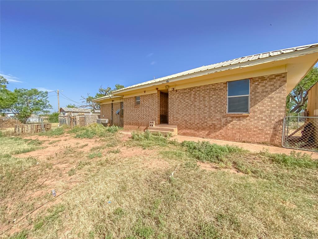 1195 County Road 415 Merkel, TX 79536 - Photo 34 of 40