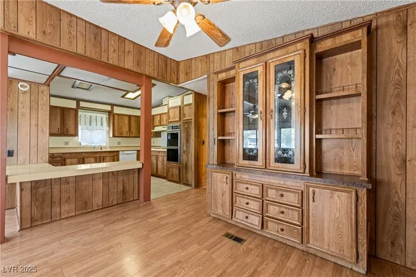 $204,900 | 203 Trailzend Avenue, Overton, NV 89040