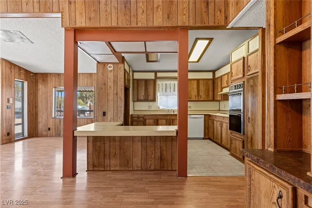 $215,000 | 203 Trailzend Avenue, Overton, NV 89040