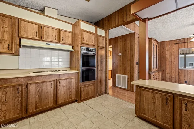 $215,000 | 203 Trailzend Avenue, Overton, NV 89040