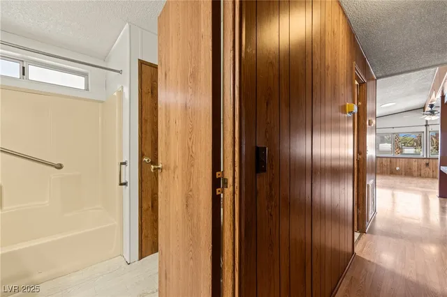 $215,000 | 203 Trailzend Avenue, Overton, NV 89040