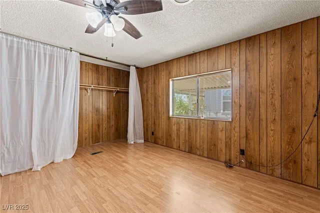 $215,000 | 203 Trailzend Avenue, Overton, NV 89040