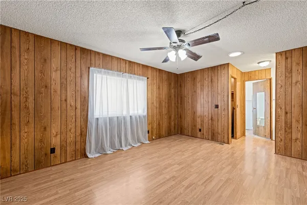 $204,900 | 203 Trailzend Avenue, Overton, NV 89040