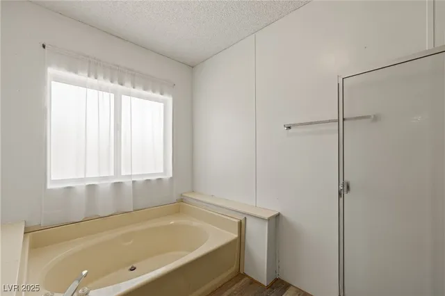 $215,000 | 203 Trailzend Avenue, Overton, NV 89040