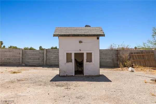 $204,900 | 203 Trailzend Avenue, Overton, NV 89040