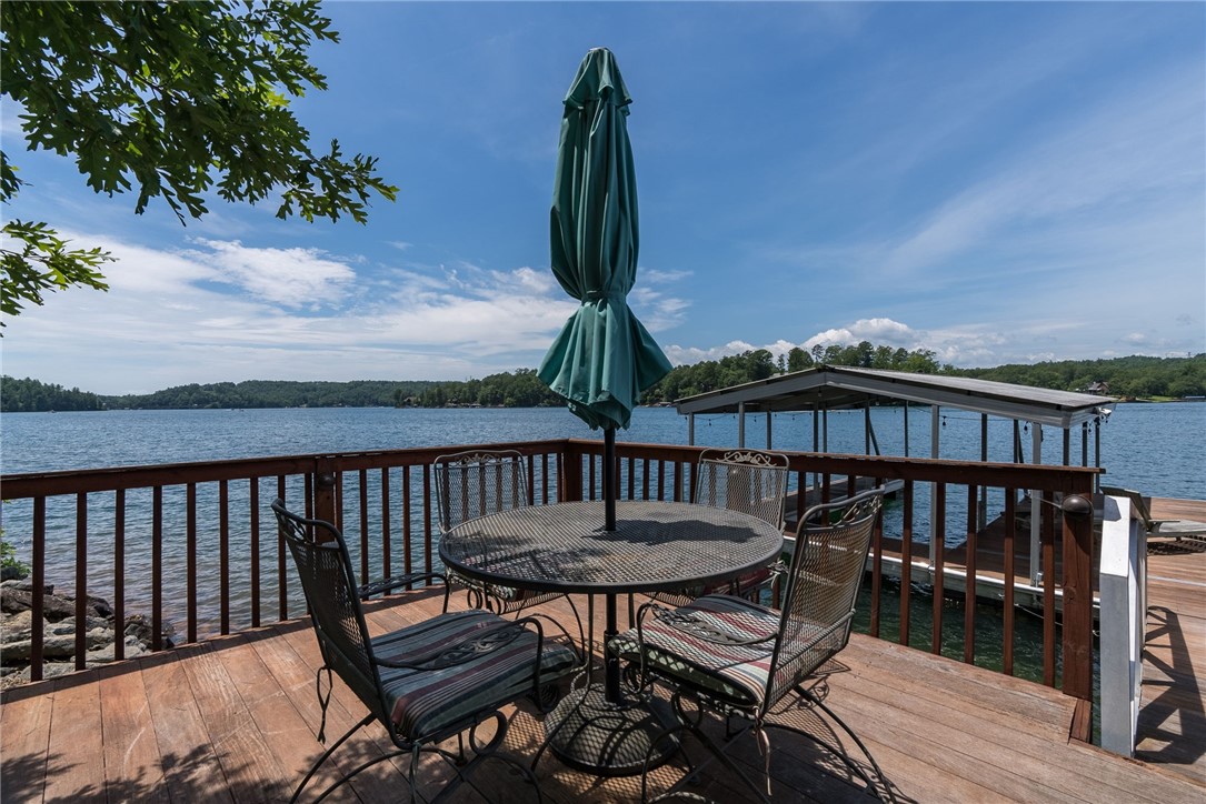 121 Mountain Mint Way Sunset, SC 29685 - Photo 4 of 24