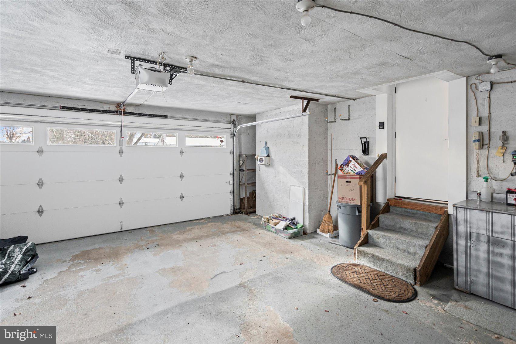 1004 Dunblane Road Baltimore, MD 21286 - Photo 59 of 60 Garage