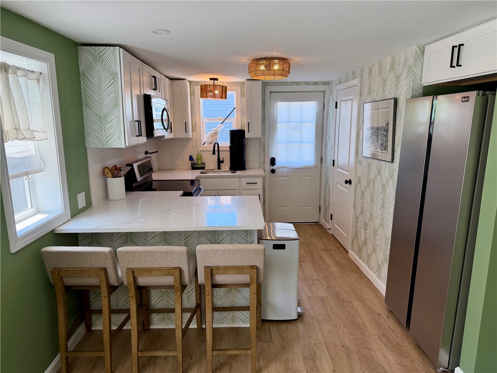 3 Clinton Street, Unit A Newport, RI 02840 - Photo 4 of 10