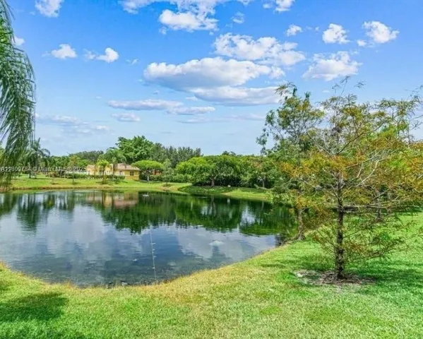 $2,100 | 3906 Northwest 90th Avenue, Unit 3906, Sunrise, FL 33351