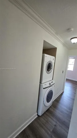 $2,100 | 3906 Northwest 90th Avenue, Unit 3906, Sunrise, FL 33351