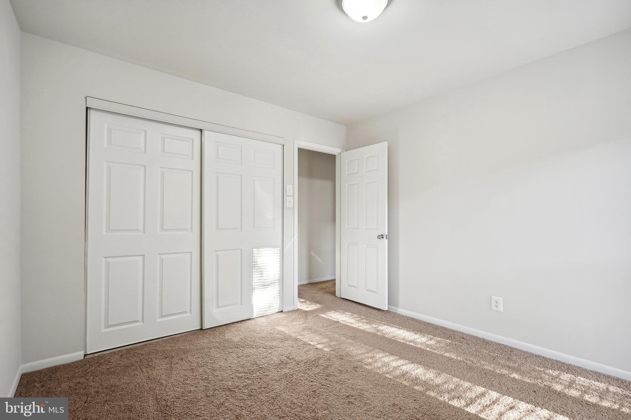 6349 Rockshire Street Alexandria, VA 22315 - Photo 18 of 37