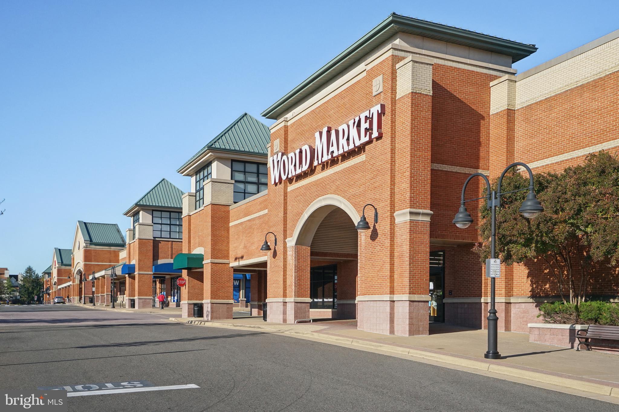 6349 Rockshire Street Alexandria, VA 22315 - Photo 32 of 37