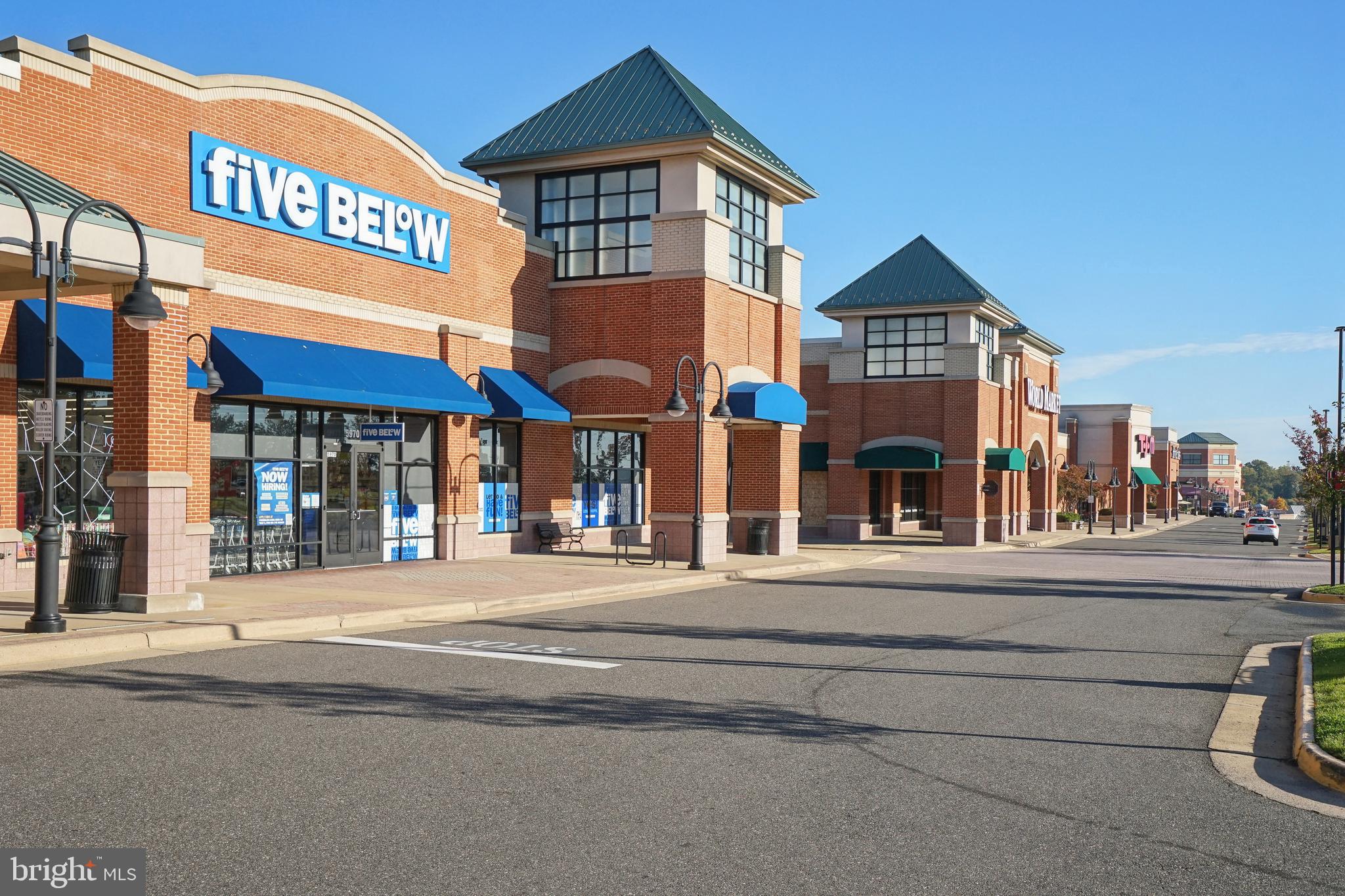 6349 Rockshire Street Alexandria, VA 22315 - Photo 34 of 37