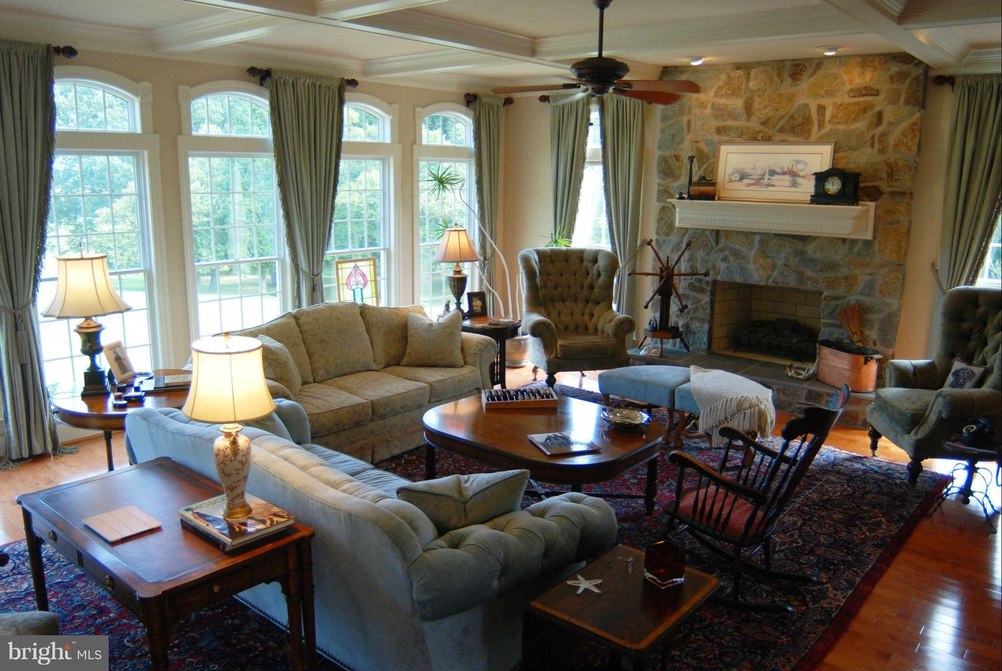 11090 Mt Victoria Road Newburg, MD 20664 - Photo 7 of 29 Family Room