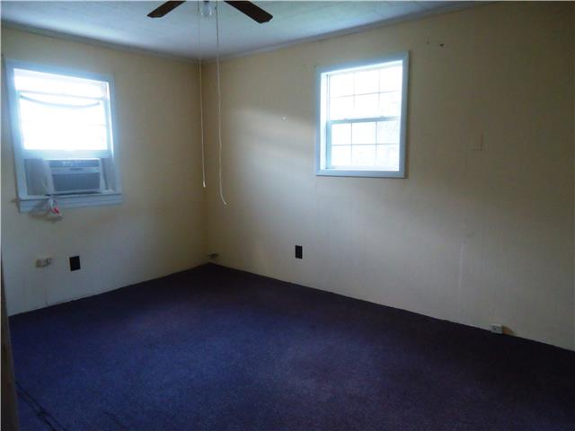1090 Rogers Road Lewisburg, TN 37091 - Photo 11 of 14 Gallery Image 11