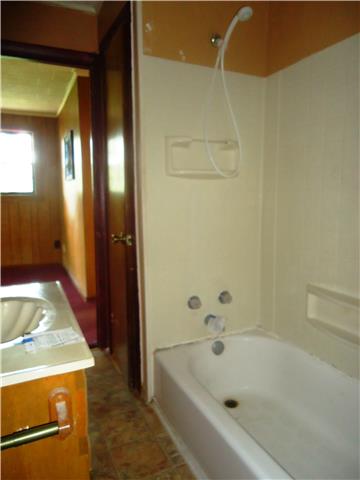 1090 Rogers Road Lewisburg, TN 37091 - Photo 13 of 14 Gallery Image 13