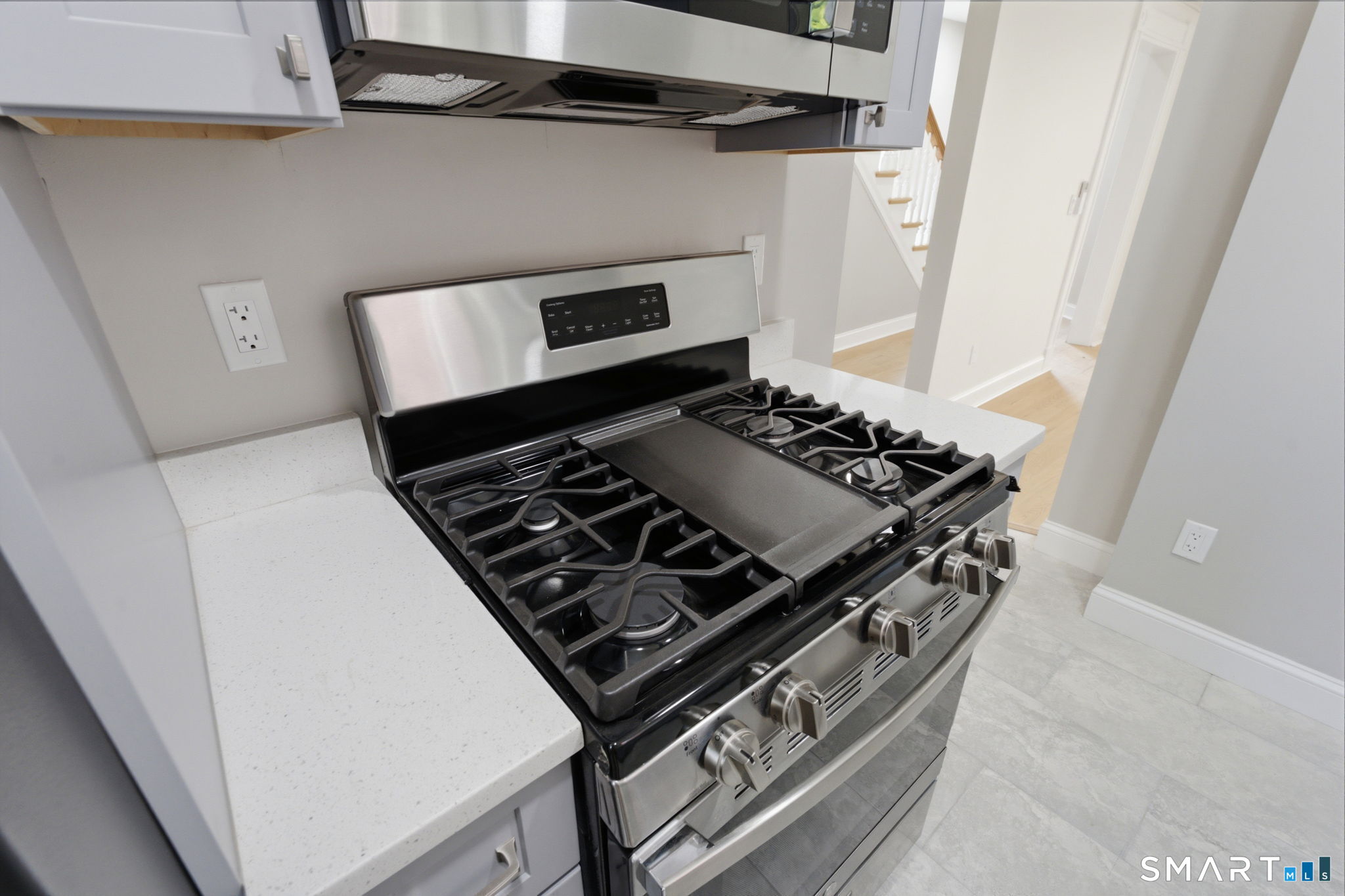41 Center Street Hartford, CT 06120 - Photo 21 of 38