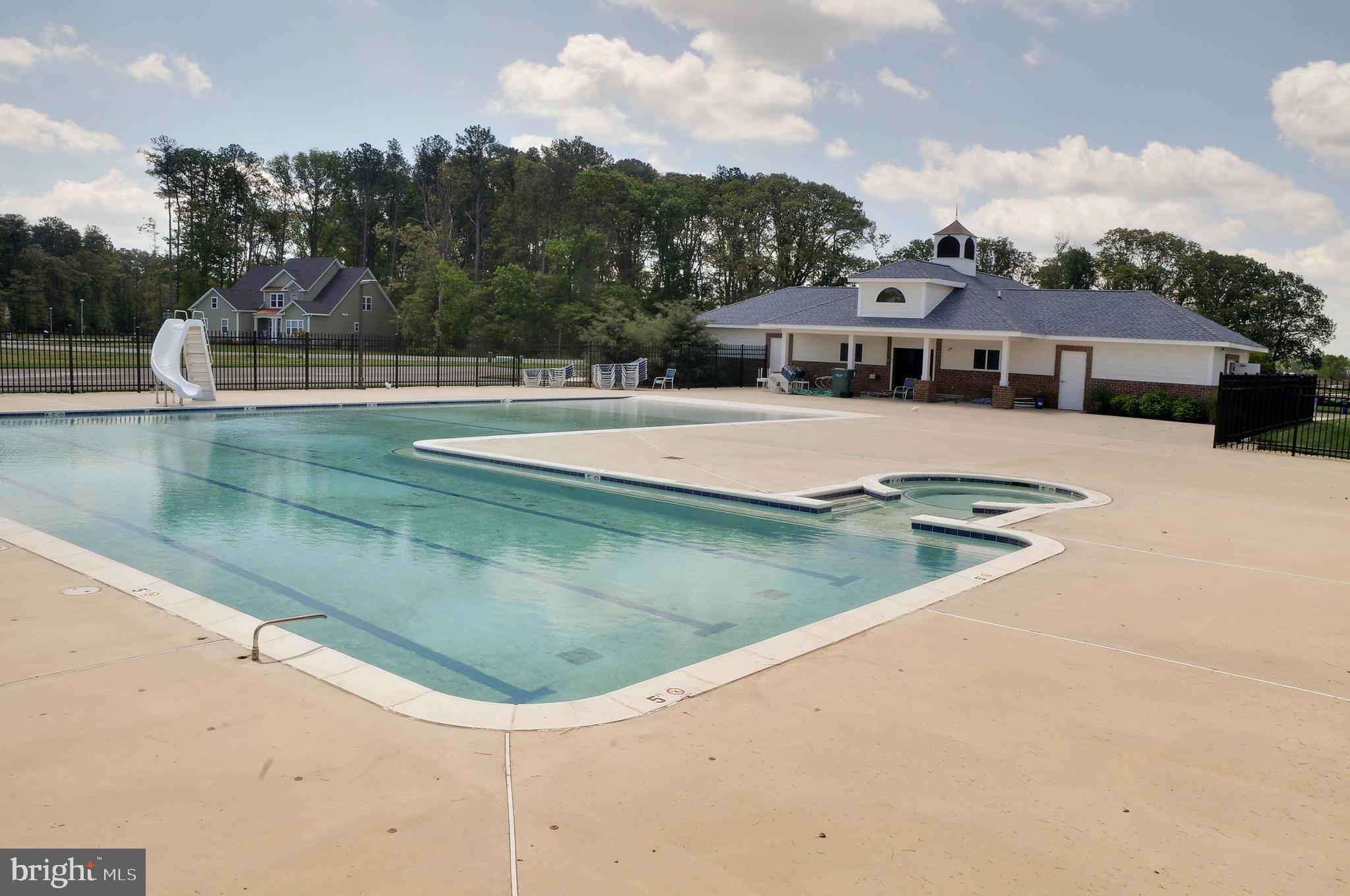 Hawkseye pool and clubhouse