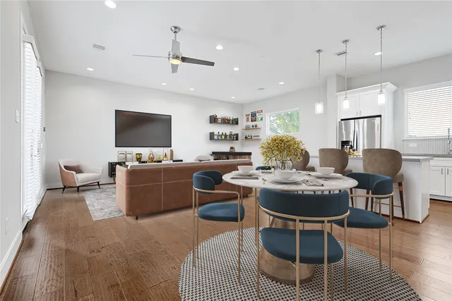 $365,000 | 1222 Upton Street, Houston, TX 77020