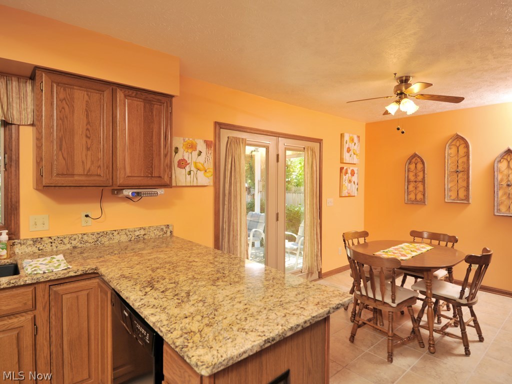 20495 Drake Road Strongsville, OH 44149 - Photo 7 of 35 Gallery Image 7