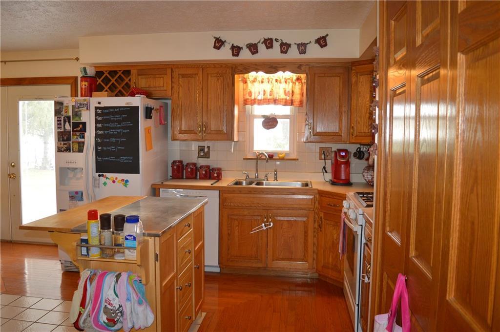 4382 Callahan Road South Vienna, OH 45369 - Photo 5 of 27