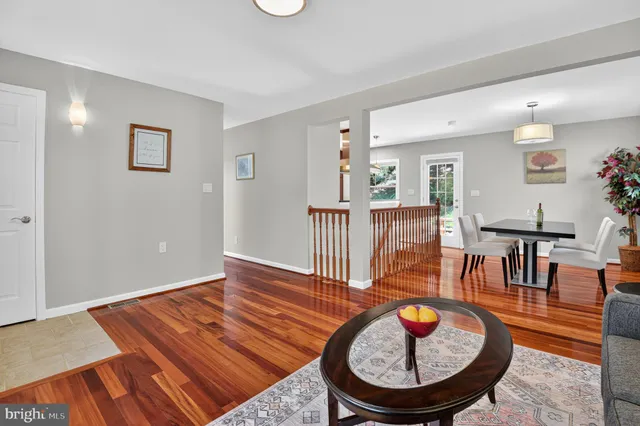 $895,000 | 9928 Fleming Avenue, Bethesda, MD 20814