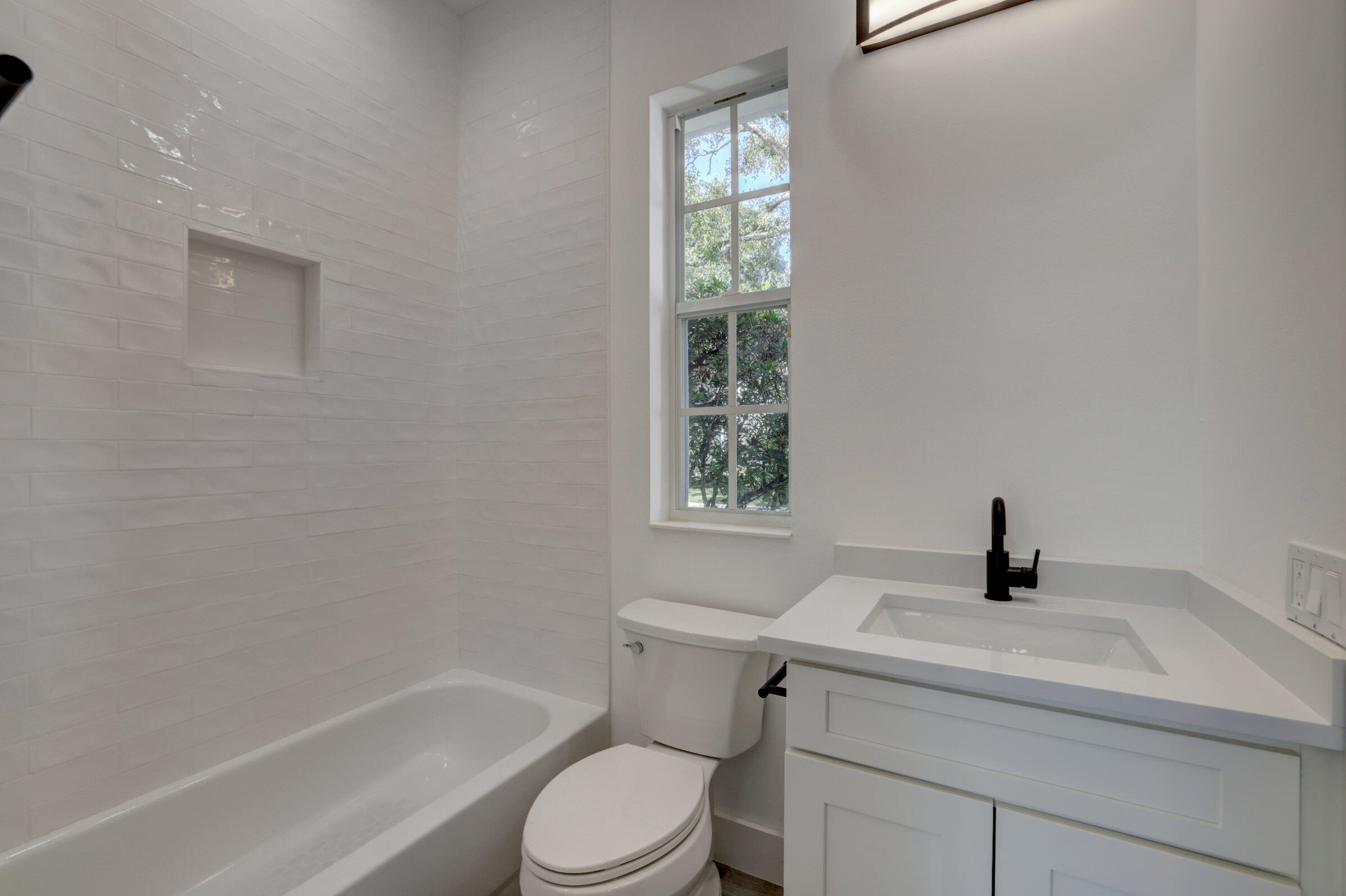 165 Honeysuckle Drive Jupiter, FL 33458 - Photo 25 of 44 23_632a10062_3_4_5_6