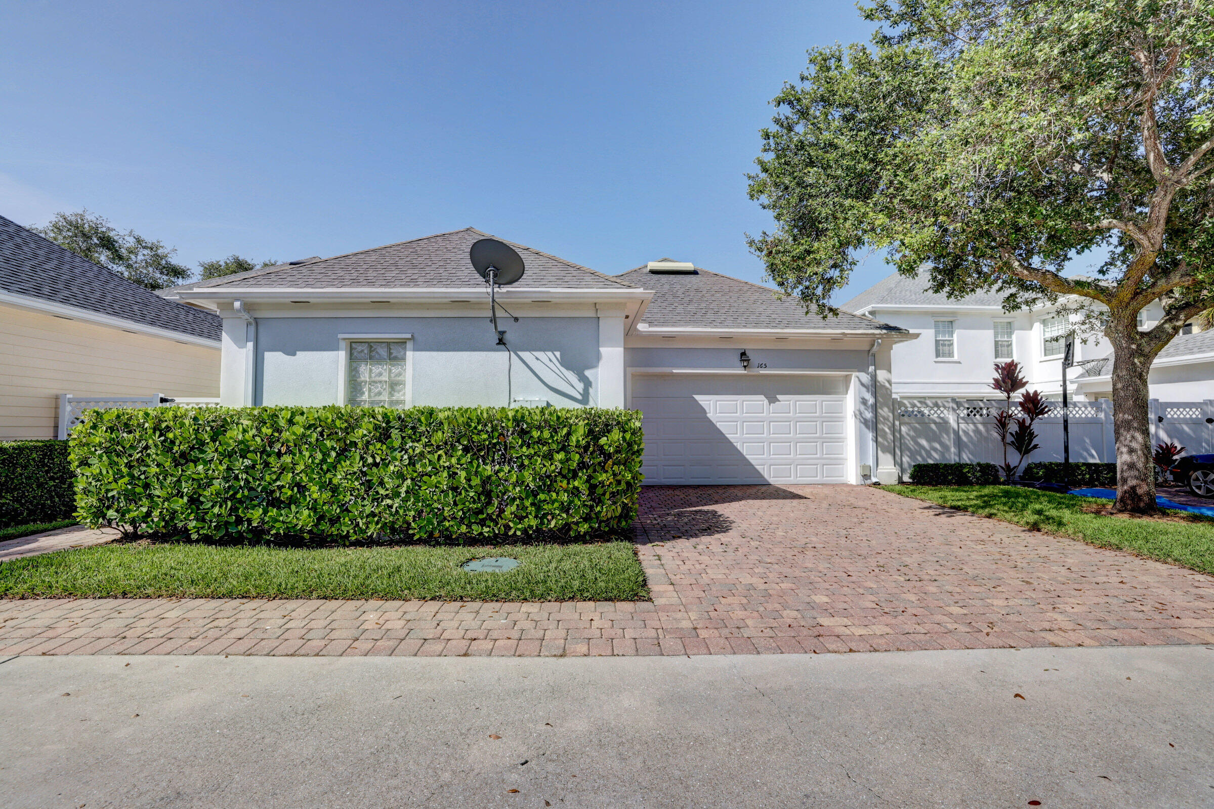 165 Honeysuckle Drive Jupiter, FL 33458 - Photo 29 of 44 27_632a10082_3_4_5_6