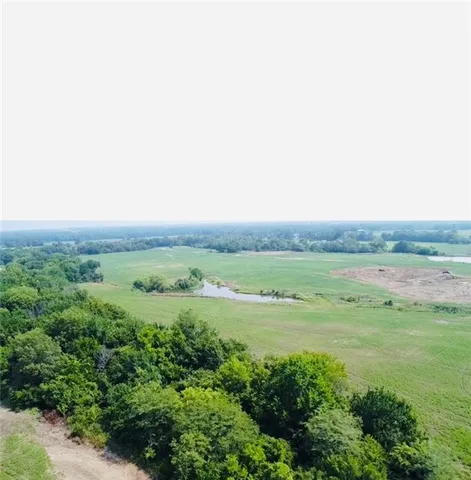 $936,000 | 4159 Northwest State Rte Ff, Adrian, MO 64720