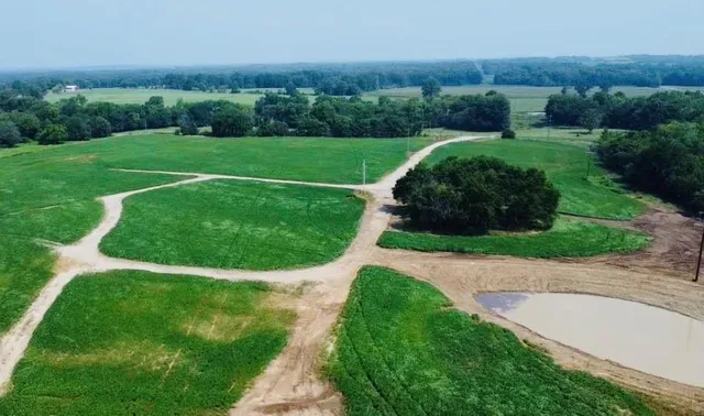 $936,000 | 4159 Northwest State Rte Ff, Adrian, MO 64720