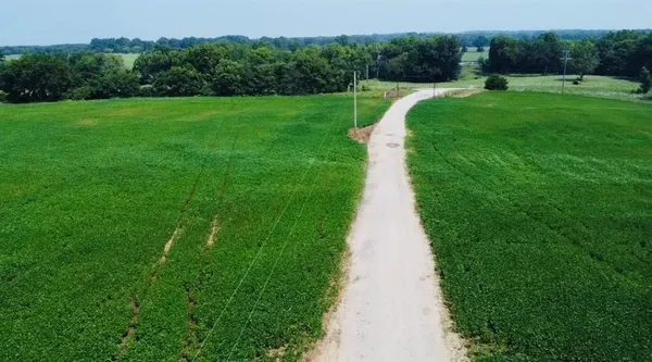 $936,000 | 4159 Northwest State Rte Ff, Adrian, MO 64720