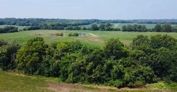 $936,000 | 4159 Northwest State Rte Ff, Adrian, MO 64720