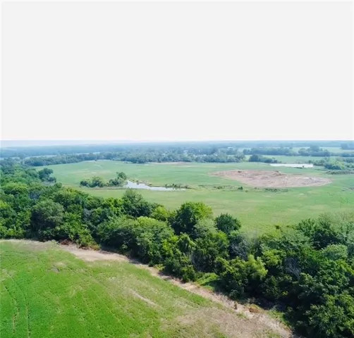 $936,000 | 4159 Northwest State Rte Ff, Adrian, MO 64720