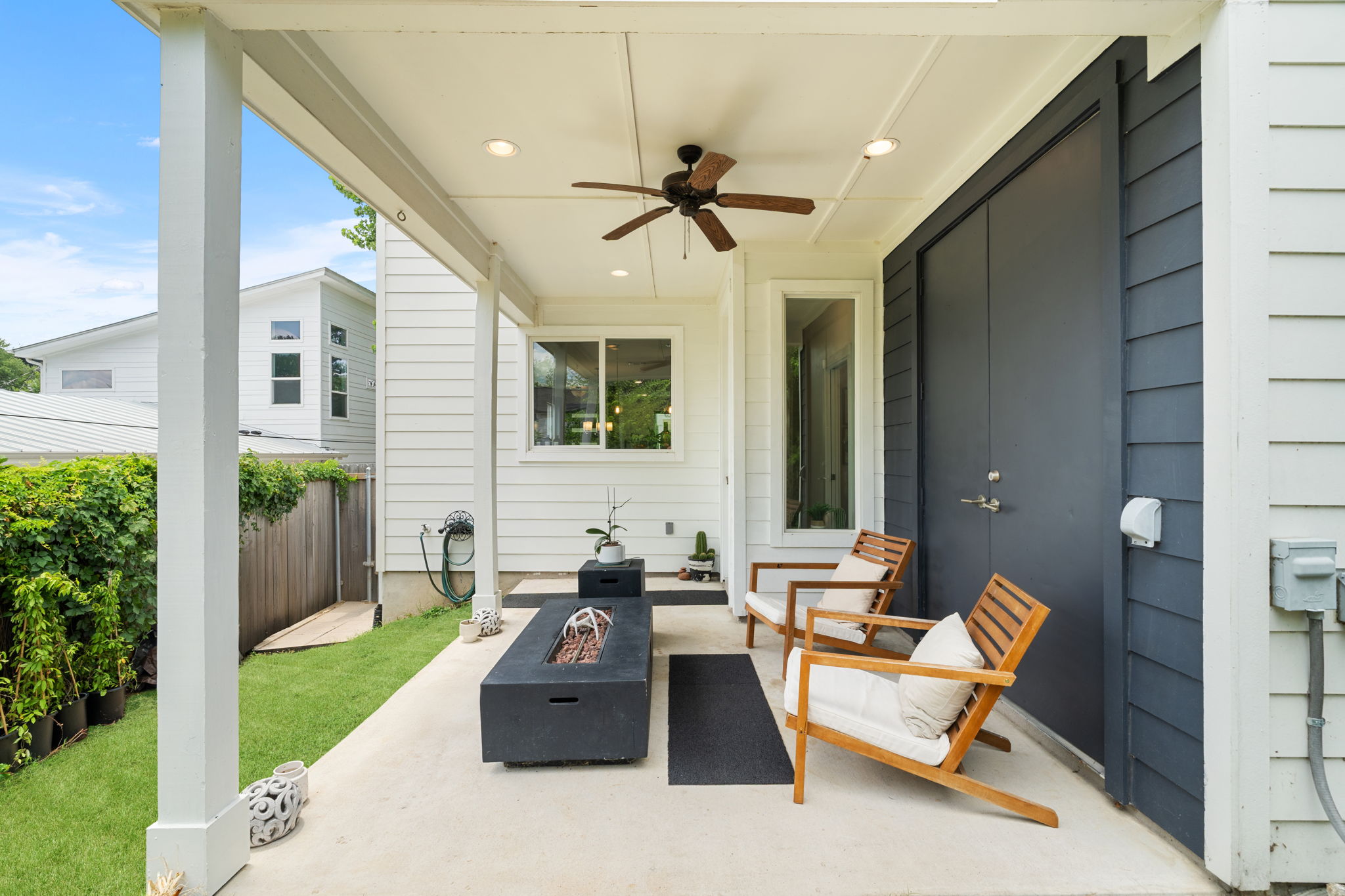 1705 B Perez Street Austin, TX 78721 - Photo 22 of 31