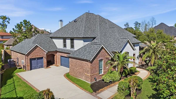 $1,350,000 | 223 South Bauer Point Circle, Spring, TX 77389
