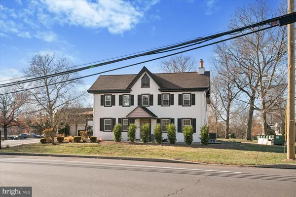 $2,450 | 503 North Bethlehem Pike, Unit A, Ambler, PA 19002