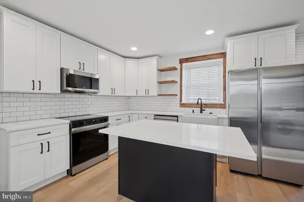 $2,450 | 503 North Bethlehem Pike, Unit A, Ambler, PA 19002