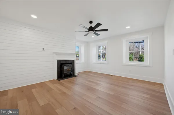 $2,450 | 503 North Bethlehem Pike, Unit A, Ambler, PA 19002