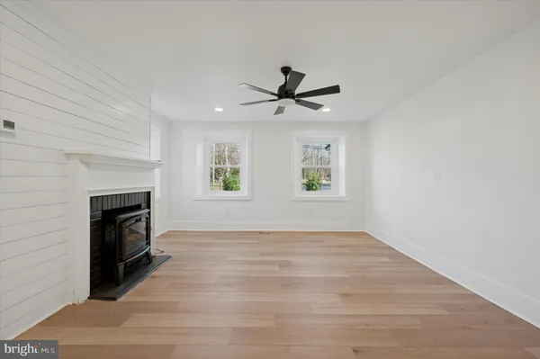 $2,450 | 503 North Bethlehem Pike, Unit A, Ambler, PA 19002