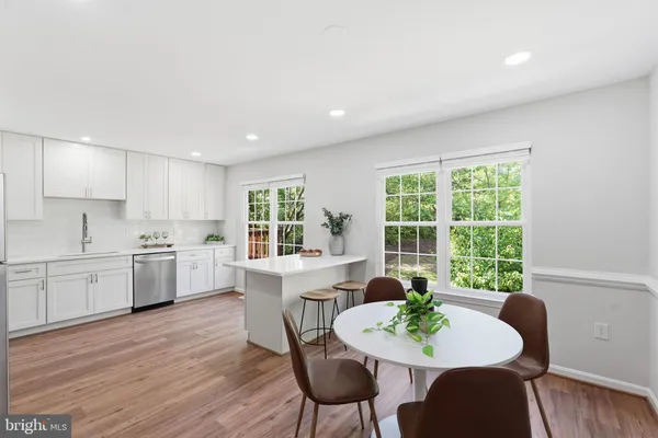 $699,900 | 7808 Solomon Seal Drive, Springfield, VA 22152