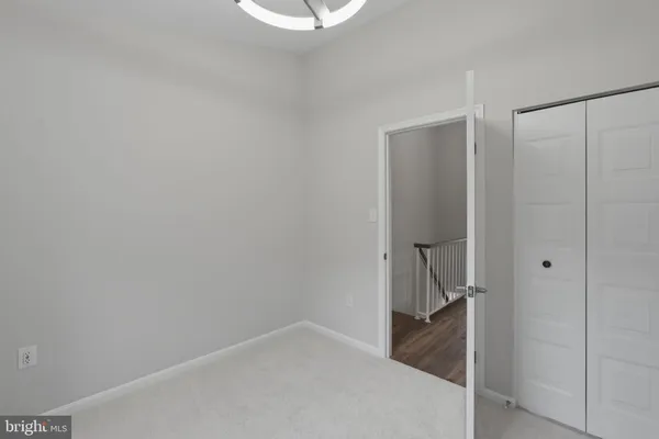 $699,900 | 7808 Solomon Seal Drive, Springfield, VA 22152