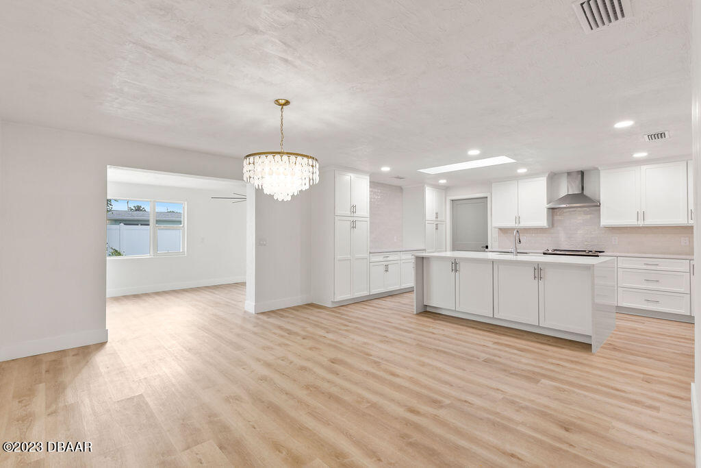 914 Stanford Avenue Ormond Beach, FL 32176 - Photo 11 of 39 KW4A2859