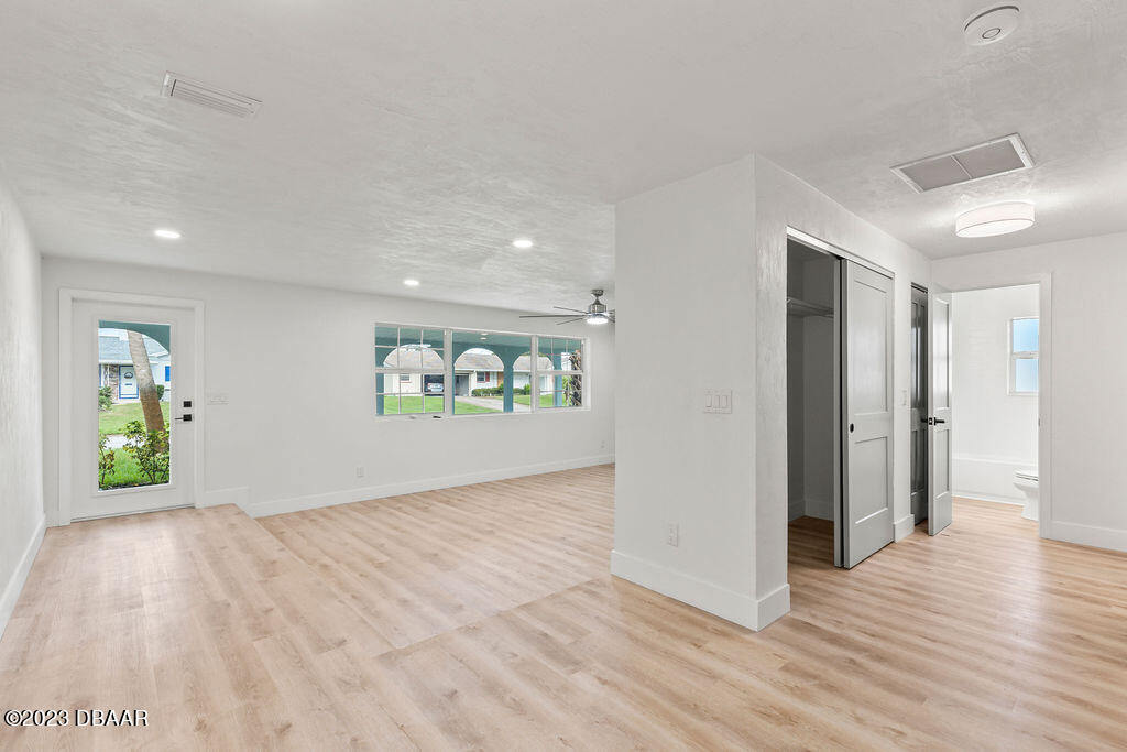 914 Stanford Avenue Ormond Beach, FL 32176 - Photo 12 of 39 KW4A2954